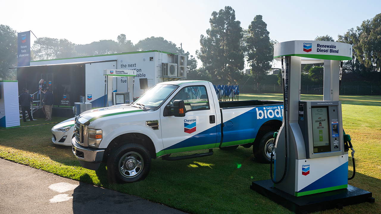 Bio diesel truck and pump at the El Segundo refinery tour day